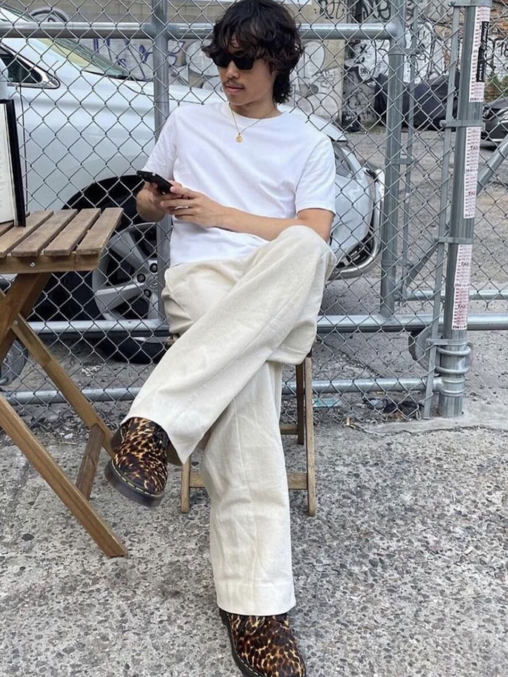 「GUのGU×studio seven シェフパンツ（その他パンツ、ホワイト系）」を使った、Takaさん（メンズ・171cm）の夏コーディネートの2枚目の写真