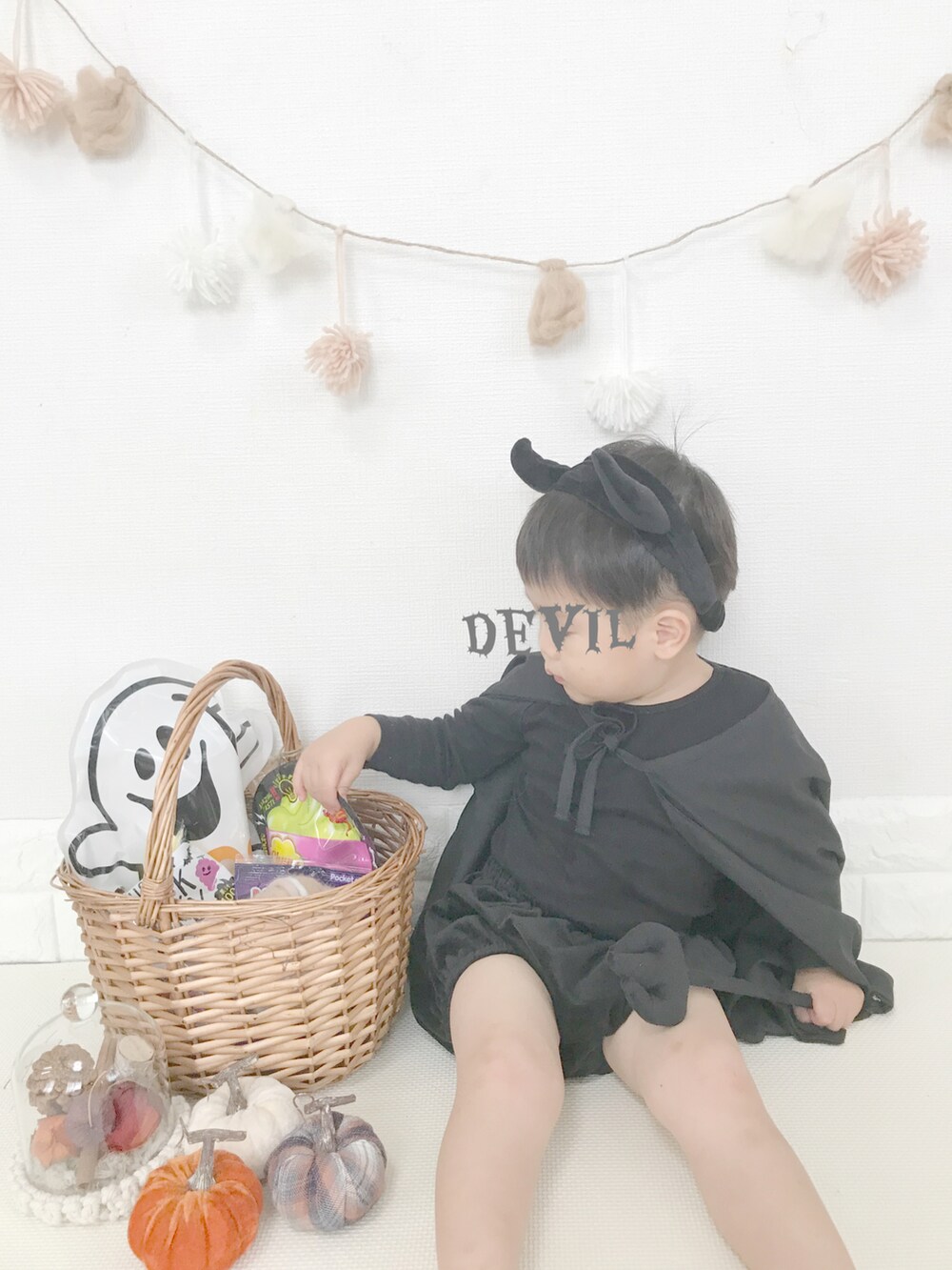 「wearhalloween2021、ハロウィン、ハロウィンコーデ、仮装、コスプレ、halloween、ブラックコーデ、男の子、2歳、3coins」｜「3coinsのアイテム（その他、ブラック系）」を使った、ぽん‪‪☺︎‬さん（キッズ・100cm）の秋コーディネートの3枚目の写真
