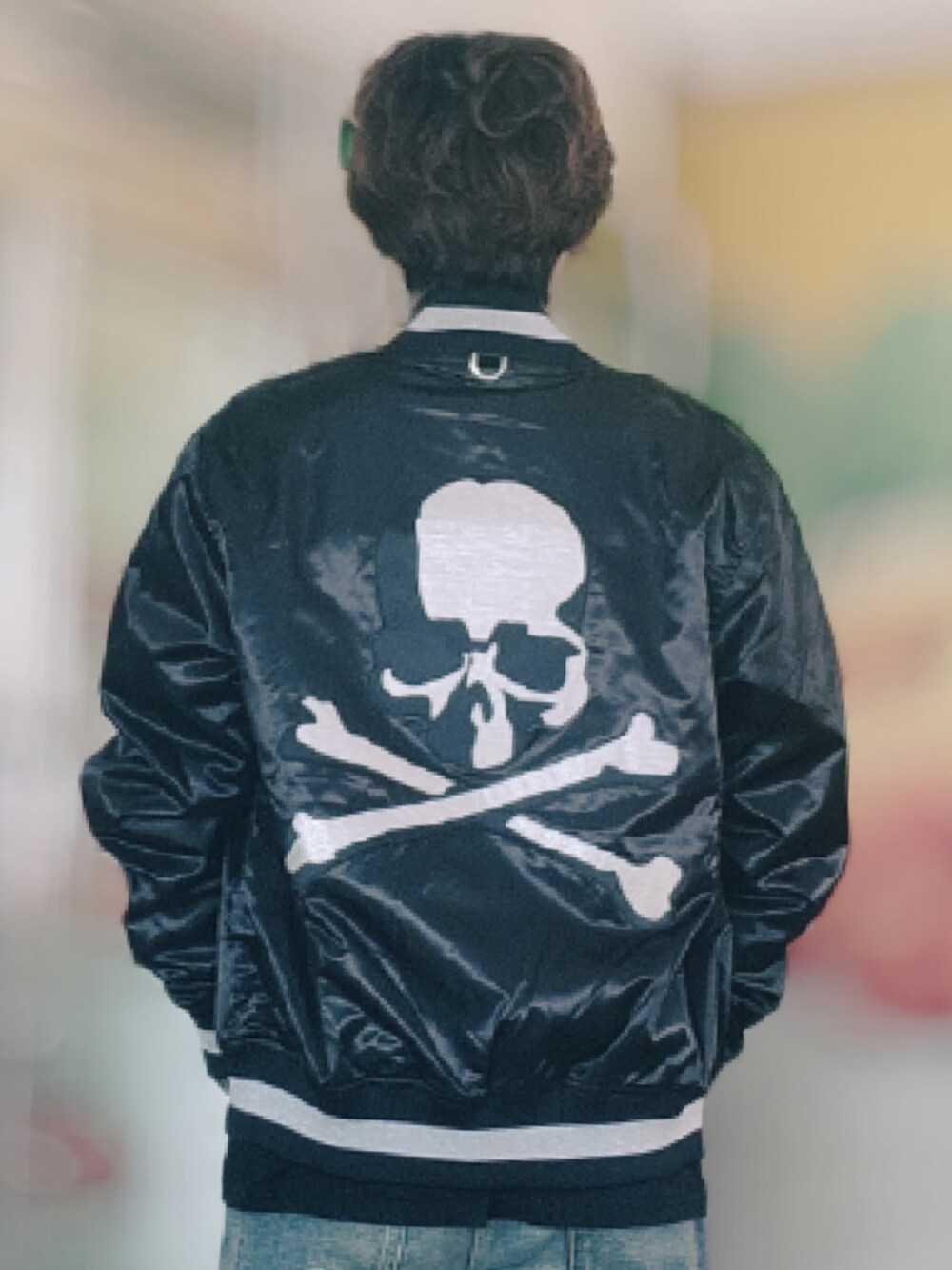 「冬コーデ、秋コーデ、冬を彩る色いろコーデ、スニーカー、ストリート、古着、古着MIX、VANS、A BATHING APE、black」｜「mastermind JAPANの古着 mastermind Japan 野球（ノーカラージャケット、ブラック系）」を使った、凱爺®️是我𝒶𝓀࿐さん（メンズ・172cm）の冬コーディネートの2枚目の写真