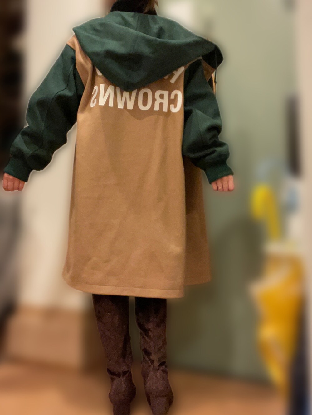 「ZUCCaのEMBOSSバッグ/トートバッグ（トートバッグ、シルバー系）」を使った、ちゃー さん（レディース・150cm）の冬コーディネートの2枚目の写真