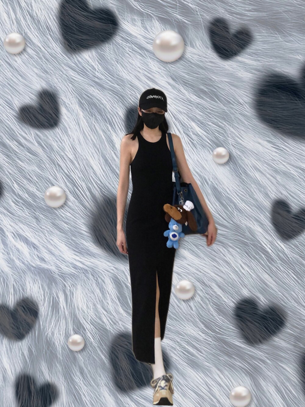 ブルー系のその他アウター、その他のスカート、ブラック系のジャンパースカートを着用したレディースの夏コーディネートの2枚目の写真