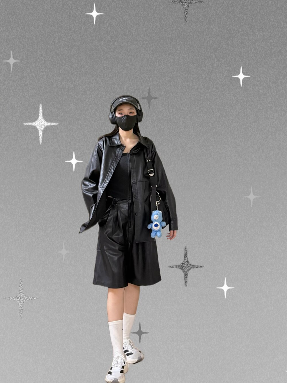 その他のニット/セーター、ブラック系のチューブトップ、ブラック系のその他アウターを着用したレディースの秋コーディネートの2枚目の写真