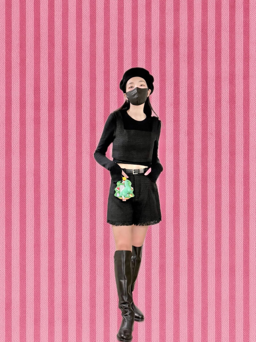 その他のニット/セーター、ブラック系のノーカラージャケット、ブラック系のスーツベストを着用したレディースの冬コーディネートの4枚目の写真