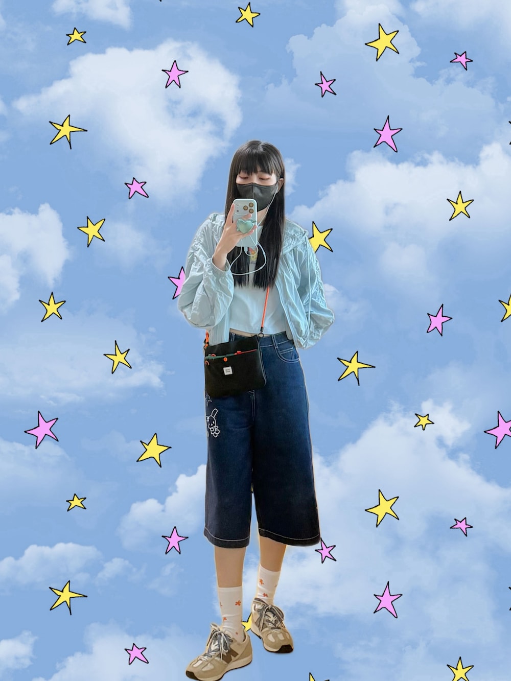 ブルー系のTシャツ/カットソー、グレー系のTシャツ/カットソー、ブルー系のその他アウターを着用したレディースの秋コーディネートの4枚目の写真