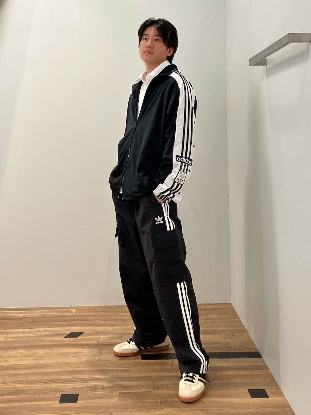 Adilenium シーズン 2 メガブレイクジャケット、アディカラーラグビー