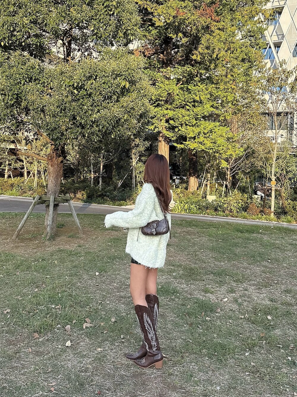 「着回しコーデ、春色、ootd、高身長女子、春コーデ」｜「ACLENTのミックスボリュームニットカーディガン（カーディガン/ボレロ、イエロー系）」を使った、shiiiho27さん（骨格ウェーブ・レディース・169cm）の春コーディネートの2枚目の写真