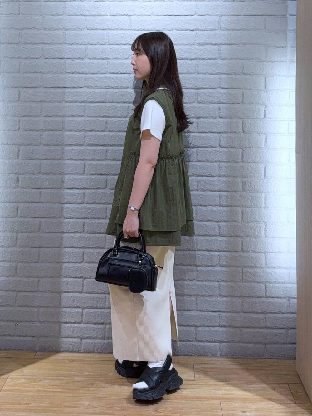 るりこ(LOWRYS FARM 神戸三田プレミアムアウトレット)|LOWRYS FARMのスカートを使ったコーディネート - WEAR