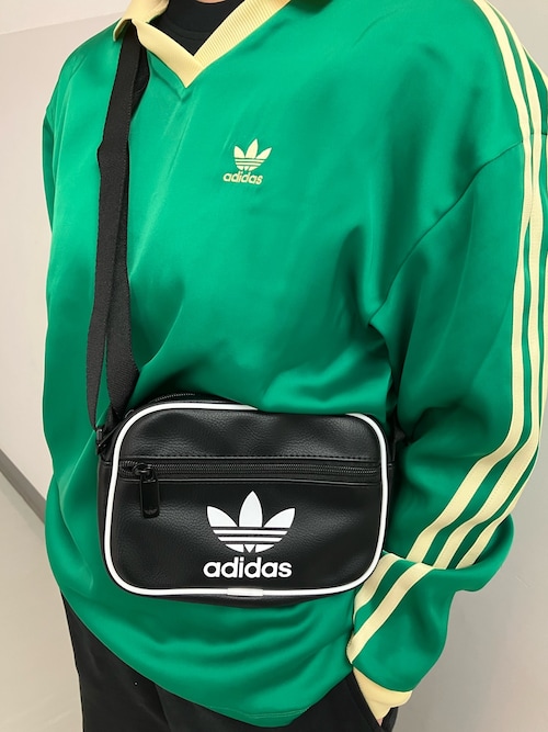 スリーストライプス サテン 長袖Tシャツ、アディカラー