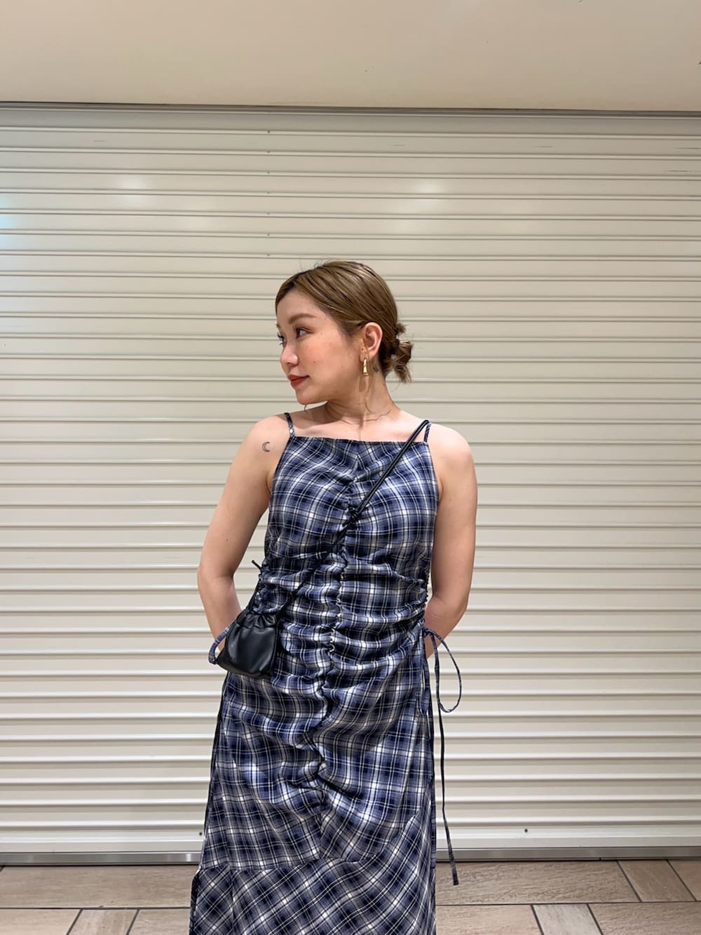 その他のワンピースを着用したレディースの夏コーディネートの4枚目の写真