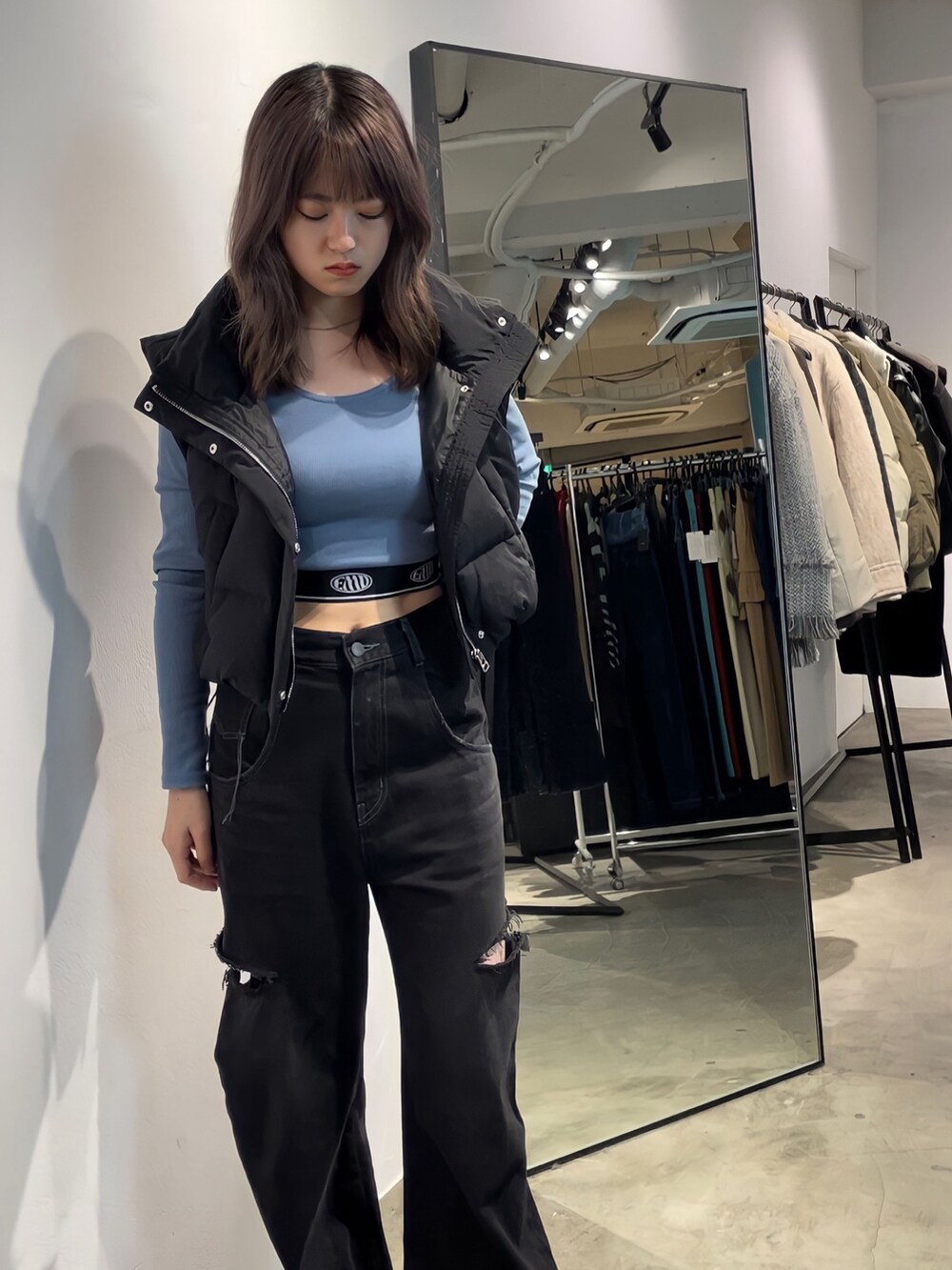 片岡玲菜(EMODA)｜EMODAのデニムパンツを使ったコーディネート - WEAR