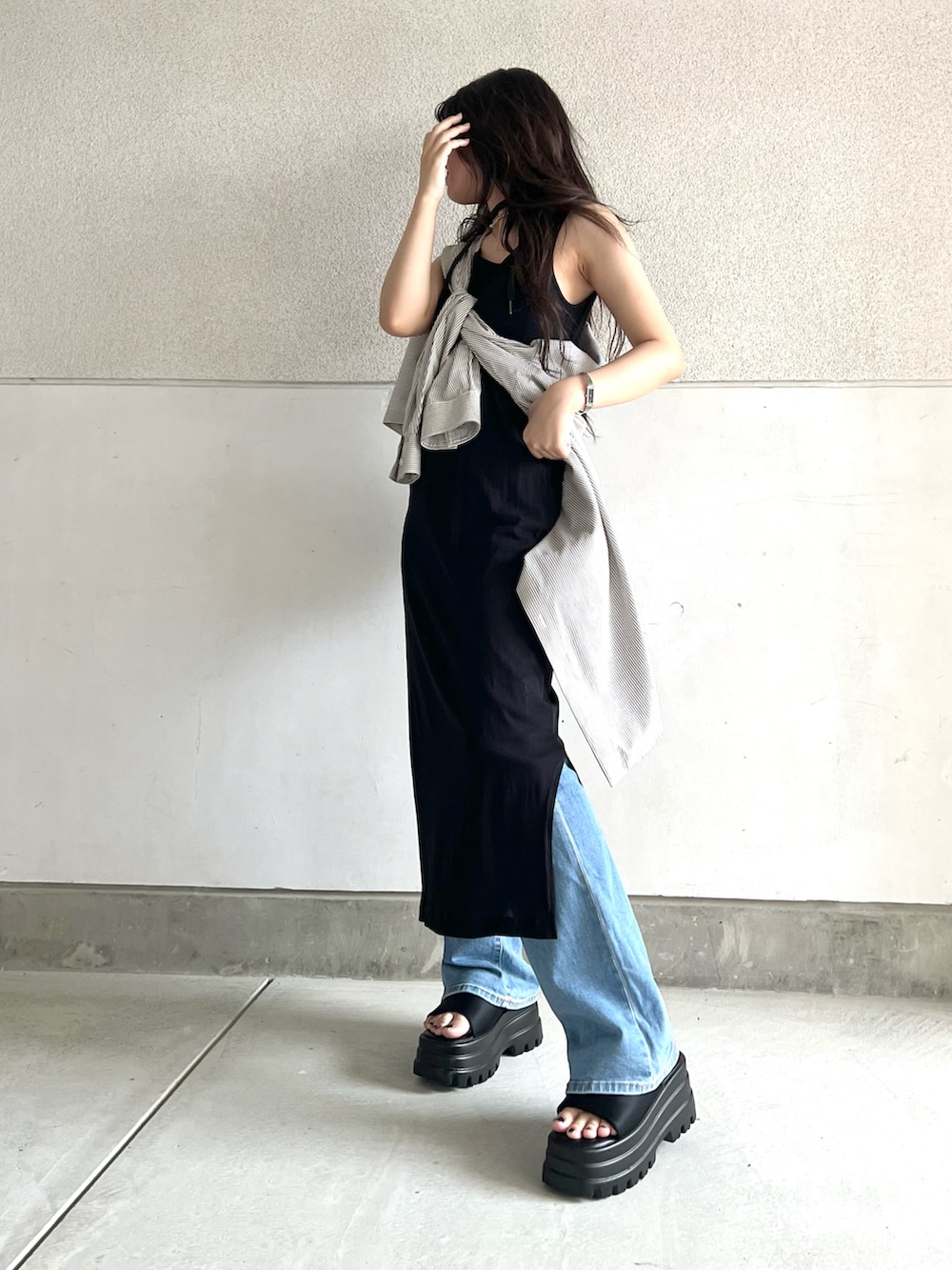 大人のカジュアルコーデに★【CHANEL】デニム サンダル CHANEL - 【新品未使用】シャネル 23P 大人気 デニム サンダル