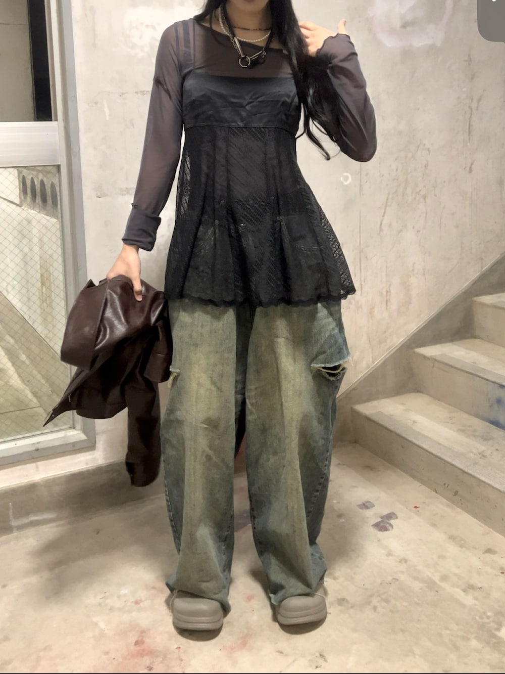 「ストリート、モード、キャップ、帽子、スポーツミックス、ビッグシルエット、オーバーサイズ、古着、デニム、ワイドデニム、レザー、レース、レイヤードスタイル、春のNewスタイル、WEARyouthコーデ」｜「VANSのアイテム（帽子、グリーン系）」を使った、skmtmloさん（レディース・159cm）の春コーディネートの3枚目の写真
