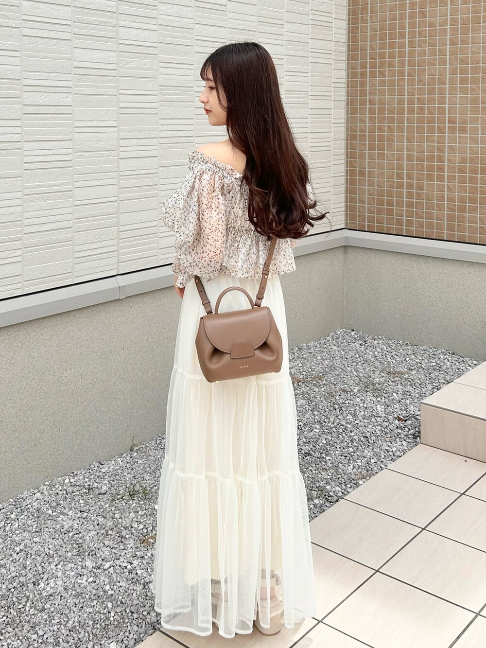 ami｜POLENEのバッグを使った夏コーディネート - WEAR