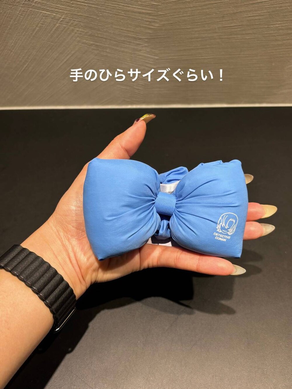 その他のシュシュ、その他のシュシュ、その他のシュシュを着用したレディースの春コーディネートの2枚目の写真