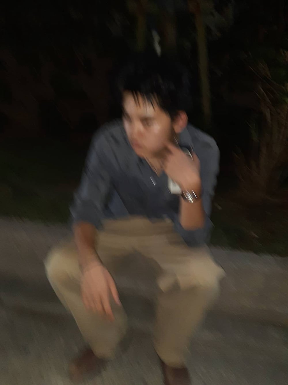 ブラック系のその他を着用したメンズの秋コーディネートの2枚目の写真