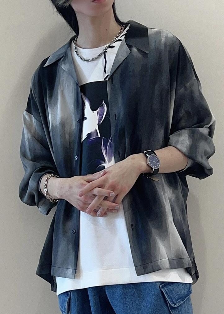 「シャツ、Tシャツ、デニム、オープンカラー、グラフィックT、ワイドデニム、デートコーデ、春コーデ、24SS春の新作、低身長、JUNRed」｜「JUNREDのハンドステッチグラフィックルーズTシャツ（Tシャツ/カットソー、ホワイト系）」を使った、hikaaa1231さん（メンズ・170cm）の春コーディネートの4枚目の写真
