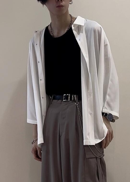 「シャツ、キレイめ、カーゴパンツ、低身長、夏コーデ、アウトドアコーデ、ストリート」｜「JUNREDのital. from JUNRed / bean bracelet connected（ブレスレット、シルバー系）」を使った、hikaaa1231さん（メンズ・170cm）の夏コーディネートの4枚目の写真