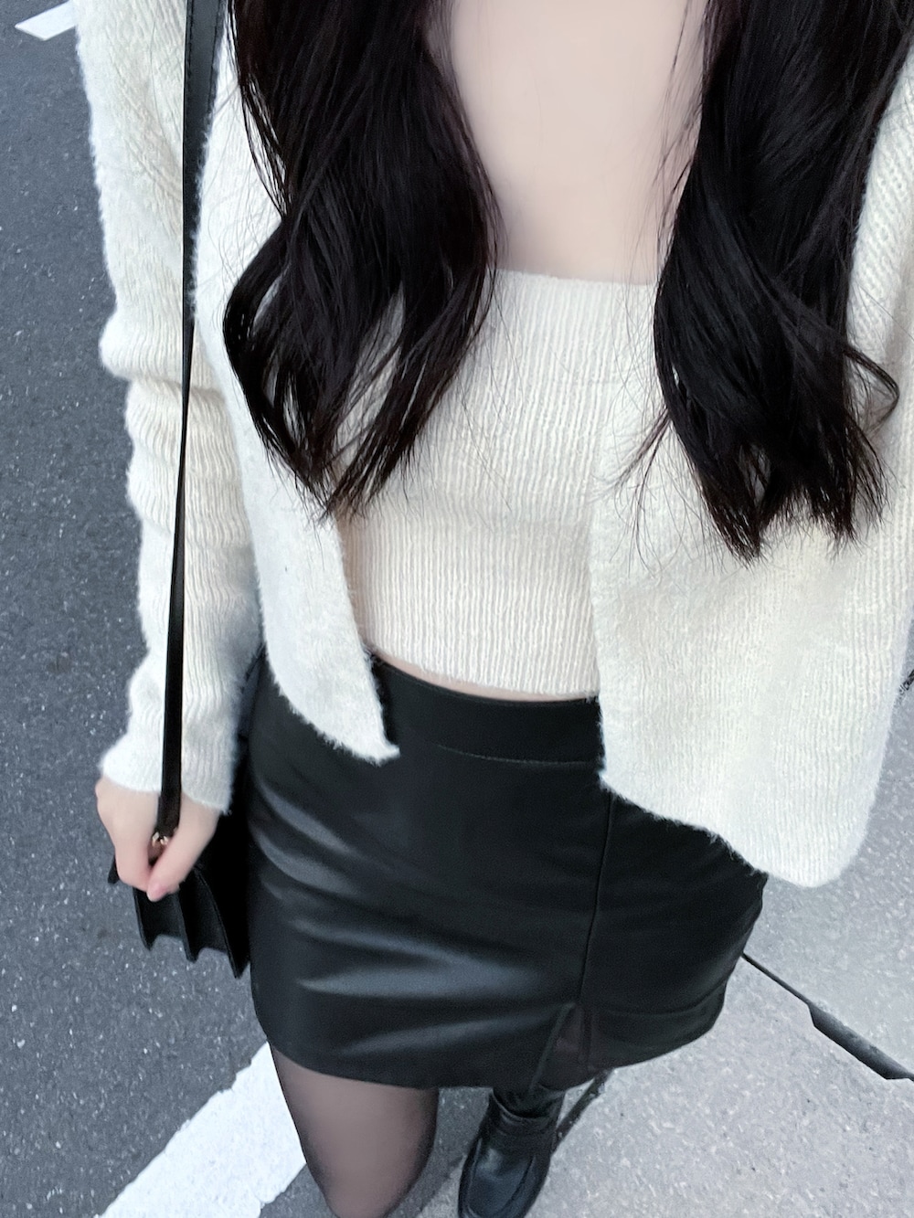 「未来のWEARISTAプロジェクト、秋のコーデ、今日のコーデ、shein、SHEIN、SHEINコーデ、シーイン、プチプラ、プチプラコーデ、韓国ファッション、韓国コーデ、韓国好きな人と繋がりたい、韓国ガーリー、韓国スタイル、骨格ウェーブ」｜「SHEINのアイテム（ニット/セーター、ホワイト系）」を使った、𝙉𝙀𝙊 ♡さん（レディース・157cm）の秋コーディネートの3枚目の写真