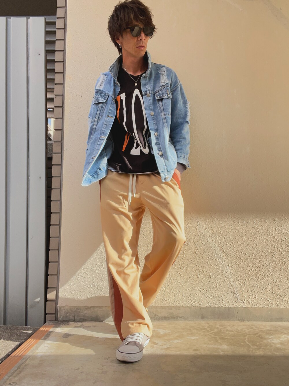 「今日のコーデ、春、オトナカジュアル、メンズファッション、メンズコーデ、お洒落さんとつながりたい、スウエットパンツ」｜「sheinのアイテム（スウェットパンツ、ブラウン系）」を使った、maabo2023さん（メンズ・178cm）の春コーディネートの2枚目の写真