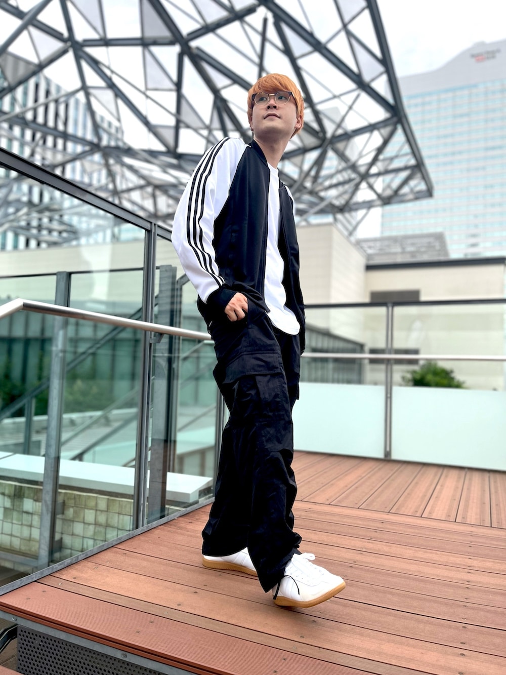 ST(アディダス オリジナルスショップ 横浜ビブレ)｜adidasのジャージを