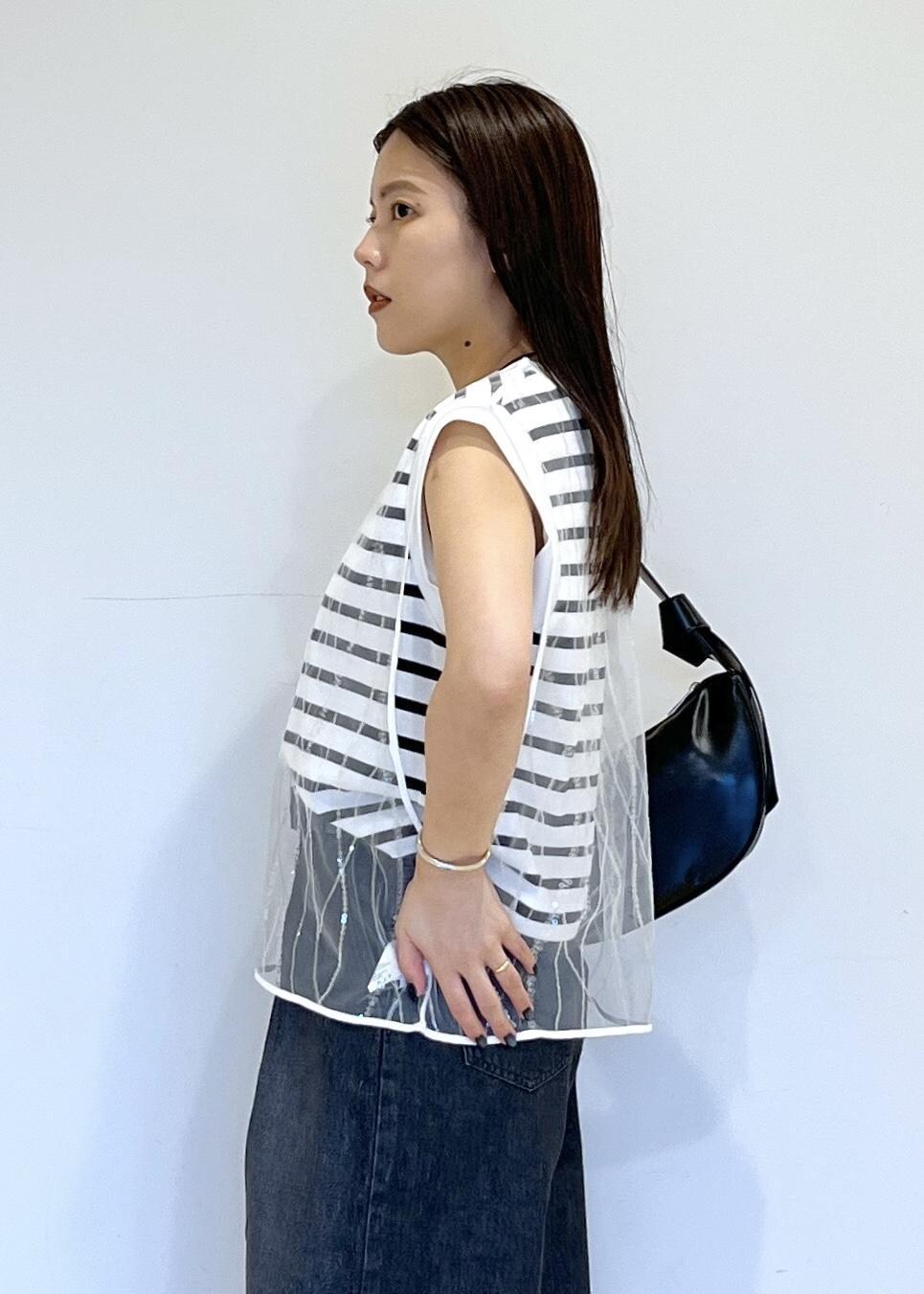 「NEEDBY、ニードバイ、バッグ、Benamun、24ss夏の新作、別注、ブラック、ホワイト、カットソー、デニム、ワイド、ADAM ET ROPÉ、FEMME、SDGs、サステナブル」｜「ADAM ET ROPE'のストレッチブーツサンダル（ブーツ、ブラック系）」を使った、adamtanakaさん（レディース・158cm）の夏コーディネートの7枚目の写真