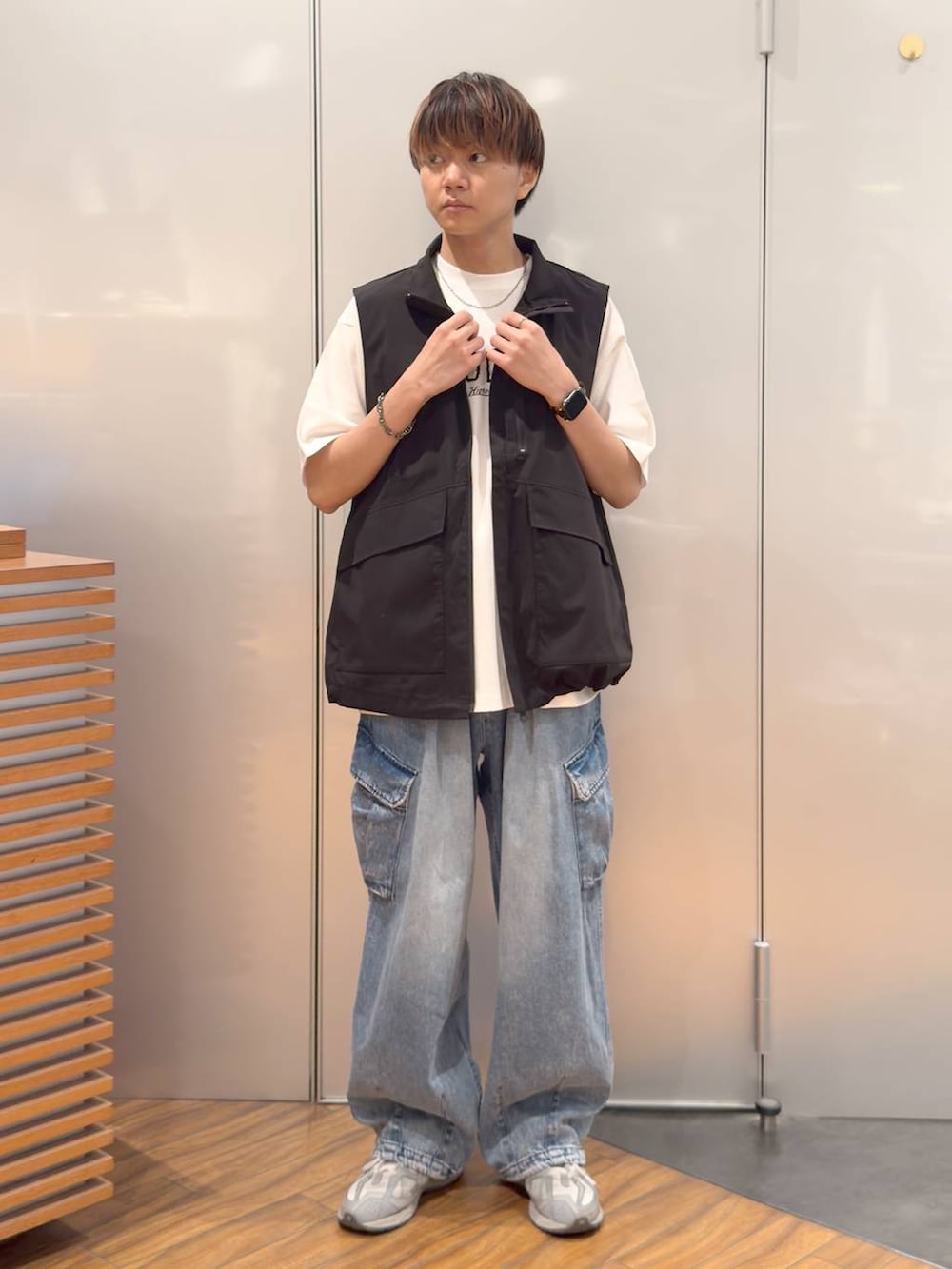 「きれいめ、差し色コーデ、ナチュラル、RAGEBLUE」|「RAGEBLUEのアンティーク風/メタルバックルリアルレザーベルト(ベルト、ブラック系)」を使った、j3t0u0さん(メンズ・174cm)の夏コーディネートの2枚目の写真
