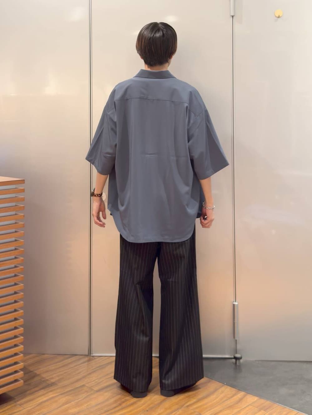 「きれいめ、差し色コーデ、ナチュラル、RAGEBLUE」｜「RAGEBLUEのアンティーク風/メタルバックルリアルレザーベルト（ベルト、ブラック系）」を使った、j3t0u0さん（メンズ・174cm）の夏コーディネートの3枚目の写真
