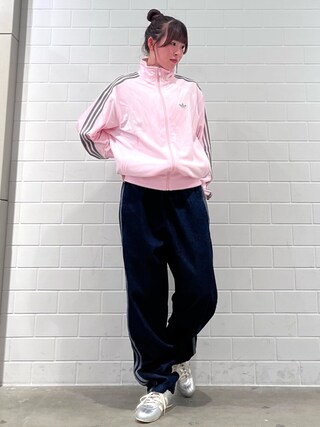 adidasアディカラー ルーズ トラックパンツ デニム ストーン