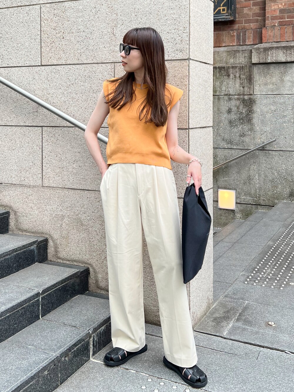 MINAE｜6のニット/セーターを使った夏コーディネート - WEAR