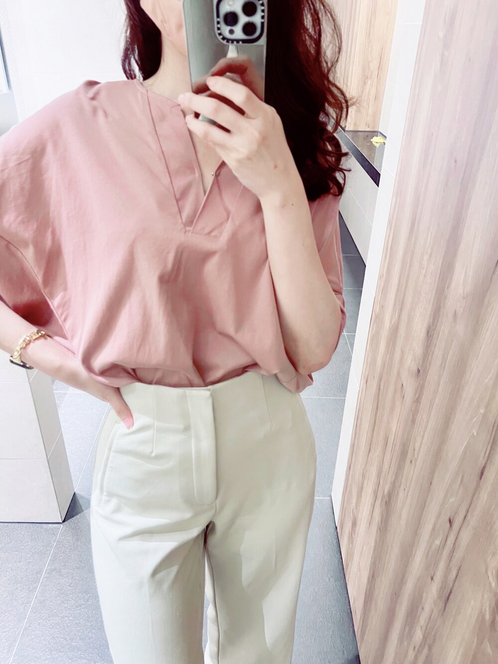「JF READY MADE、ZARA、RANDA」｜「JF Ready Madeのアイテム（トップス、ピンク系）」を使った、lilac さん（レディース・169cm）の春コーディネートの3枚目の写真