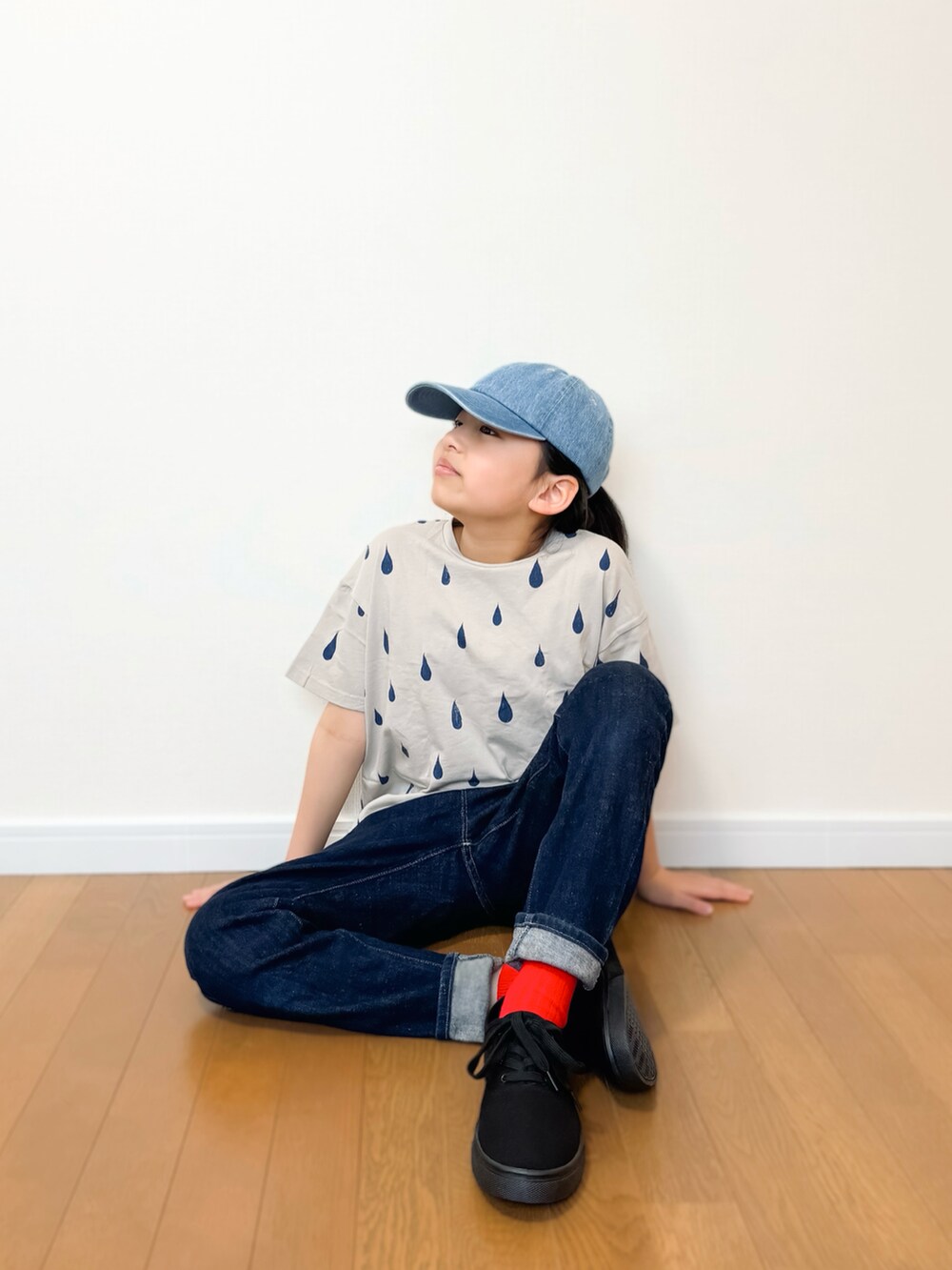 TARÖSUKEさんの「nicohrat/ニコフラート しずくTシャツ（nicohrat）」を使ったコーディネートの2枚目の写真