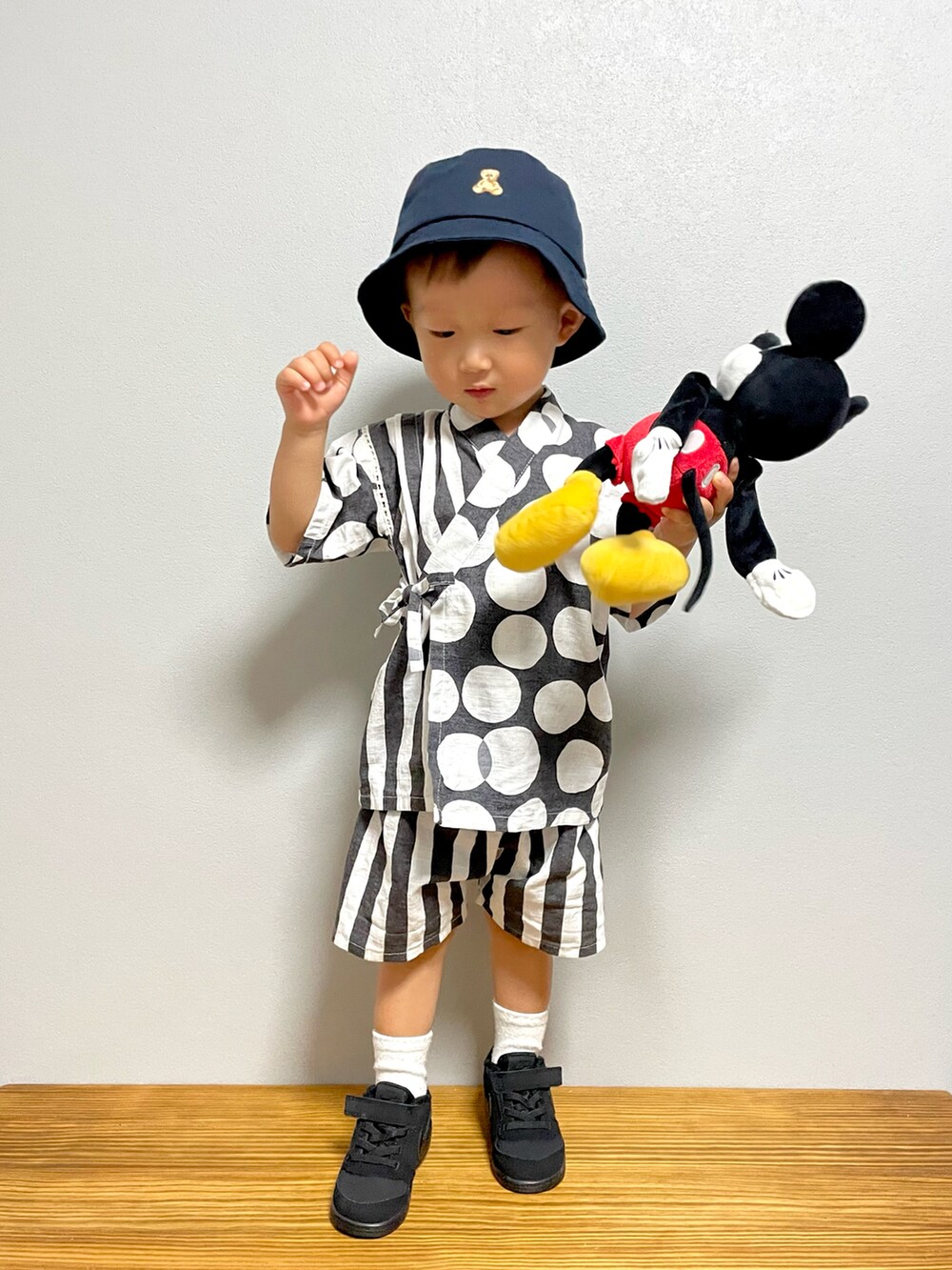 「夏映え浴衣コーデ、バケットハット、夏コーデ、夏祭り、休日スタイル、スニーカー、NIKE、モノトーン」｜「Birthdayのアイテム（ハット、ブルー系）」を使った、ＯＴＯ ☺︎ ‬ＲＩＲＩさん（キッズ・80cm）の夏コーディネートの3枚目の写真