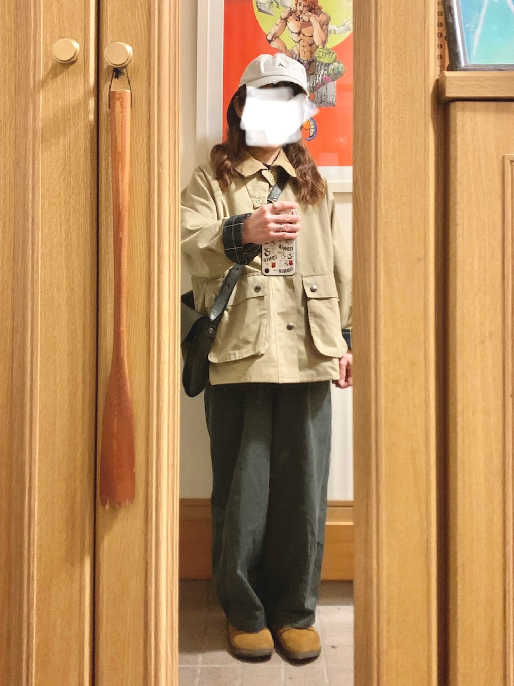 「昨日のコーデ、昨日の服、キャップ、ベスト、ボーダー、古着、モンタナ、中古靴、ハンティングジャケット」｜「マルシェ購入品のアイテム（ベスト、ブラック系）」を使った、まっきさん（レディース・150cm）の春コーディネートの3枚目の写真