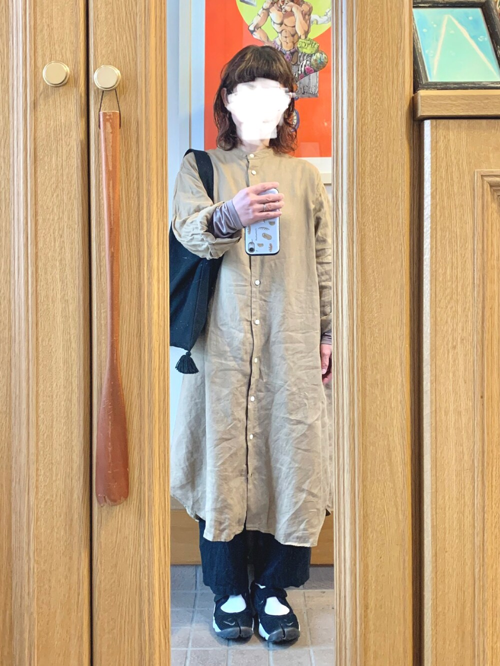 「今日のコーデ、今日の服、リネン、シンプルコーデ、エアリフト、古着、作家メイド」｜「無印良品のアイテム（シャツワンピース、ブラウン系）」を使った、まっきさん（レディース・149cm）の春コーディネートの2枚目の写真