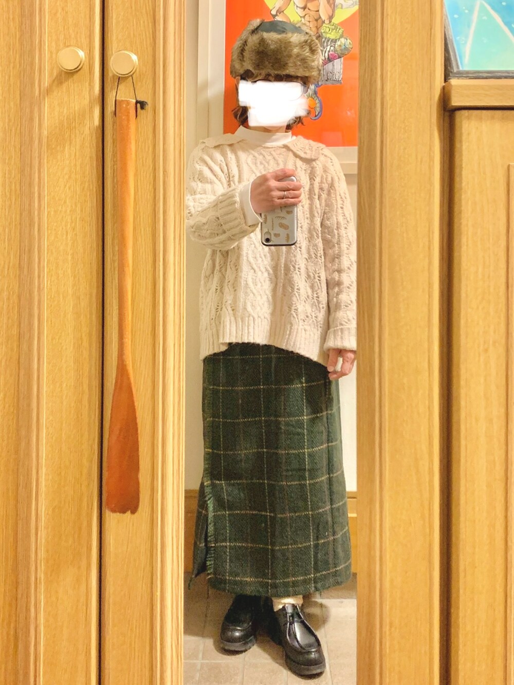 「昨日のコーデ、フライトキャップ、古着、ハンティングジャケット、モッズコート、プチプラ」｜「UNIQLOのアイテム（ジャケット/アウター、ブラック系）」を使った、まっきさん（レディース・149cm）の冬コーディネートの2枚目の写真