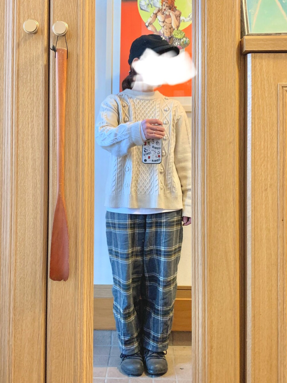 「今日のコーデ、今日の服、キャップ、ニット、チェックパンツ、モンタナ」｜「しまむらのアイテム（ニット/セーター、ホワイト系）」を使った、まっきさん（レディース・150cm）の冬コーディネートの2枚目の写真
