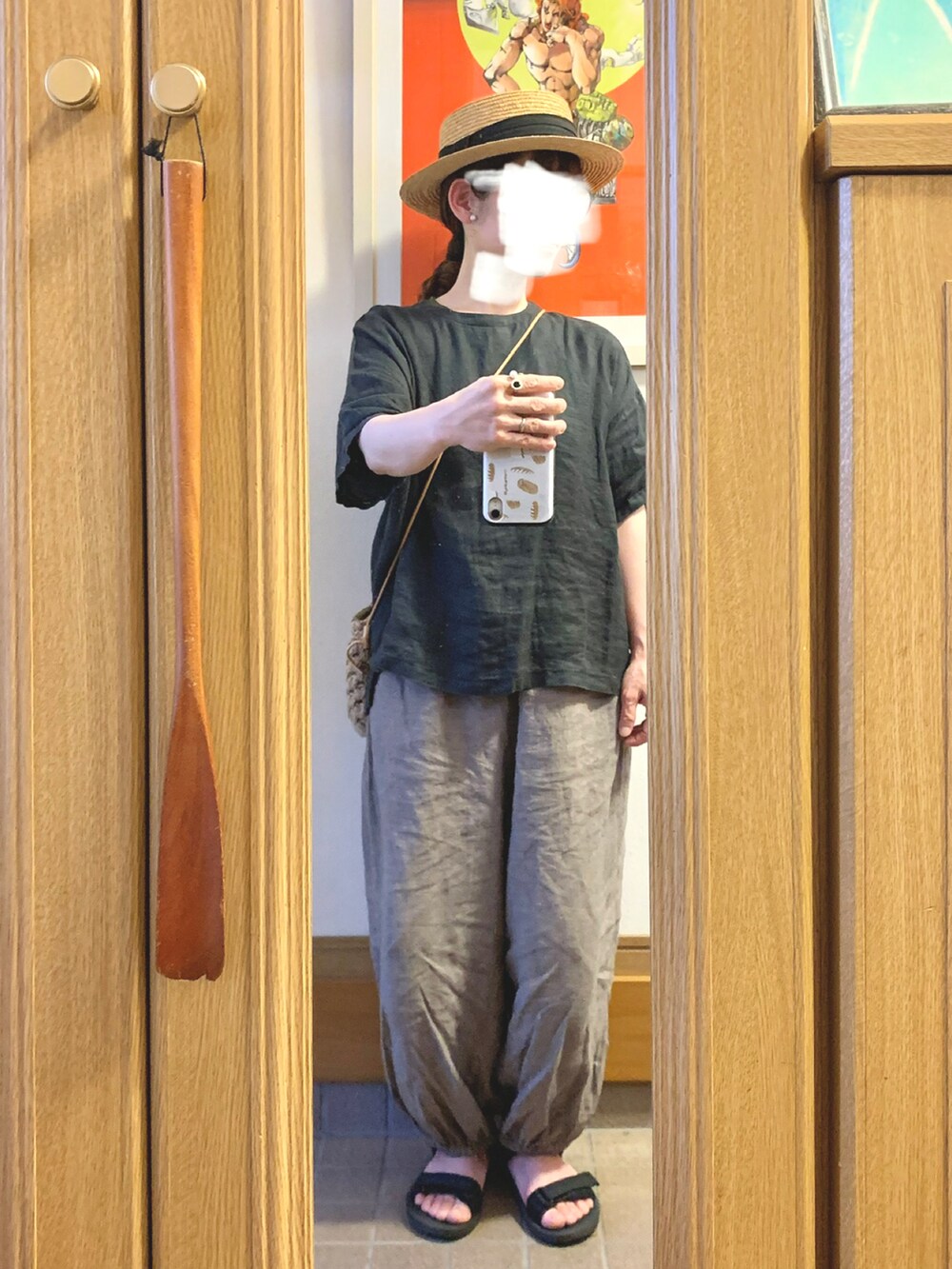 「今日のコーデ、今日の服、シンプルコーデ、古着、スポサン」｜「14+のアイテム（ハット、ブラック系）」を使った、まっきさん（レディース・150cm）の夏コーディネートの2枚目の写真