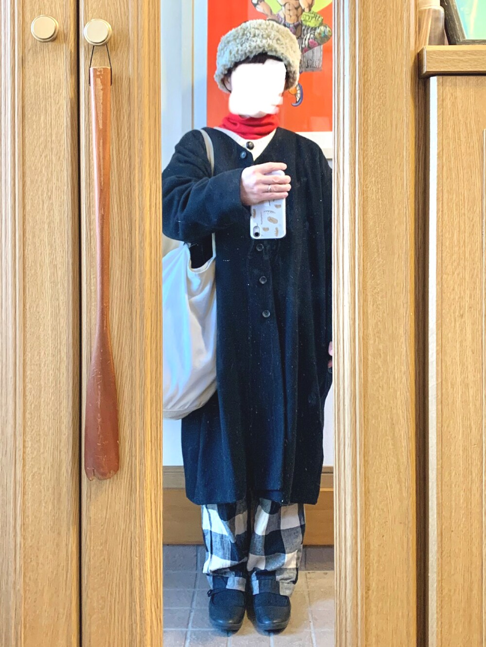 「今日のコーデ、今日の服、ヒートテックフリースタートルネックT、カーディガン、ギンガムチェック」｜「sm2rhythmの柄編みニットカーディガン（カーディガン/ボレロ、ホワイト系）」を使った、まっきさん（レディース・149cm）の冬コーディネートの2枚目の写真