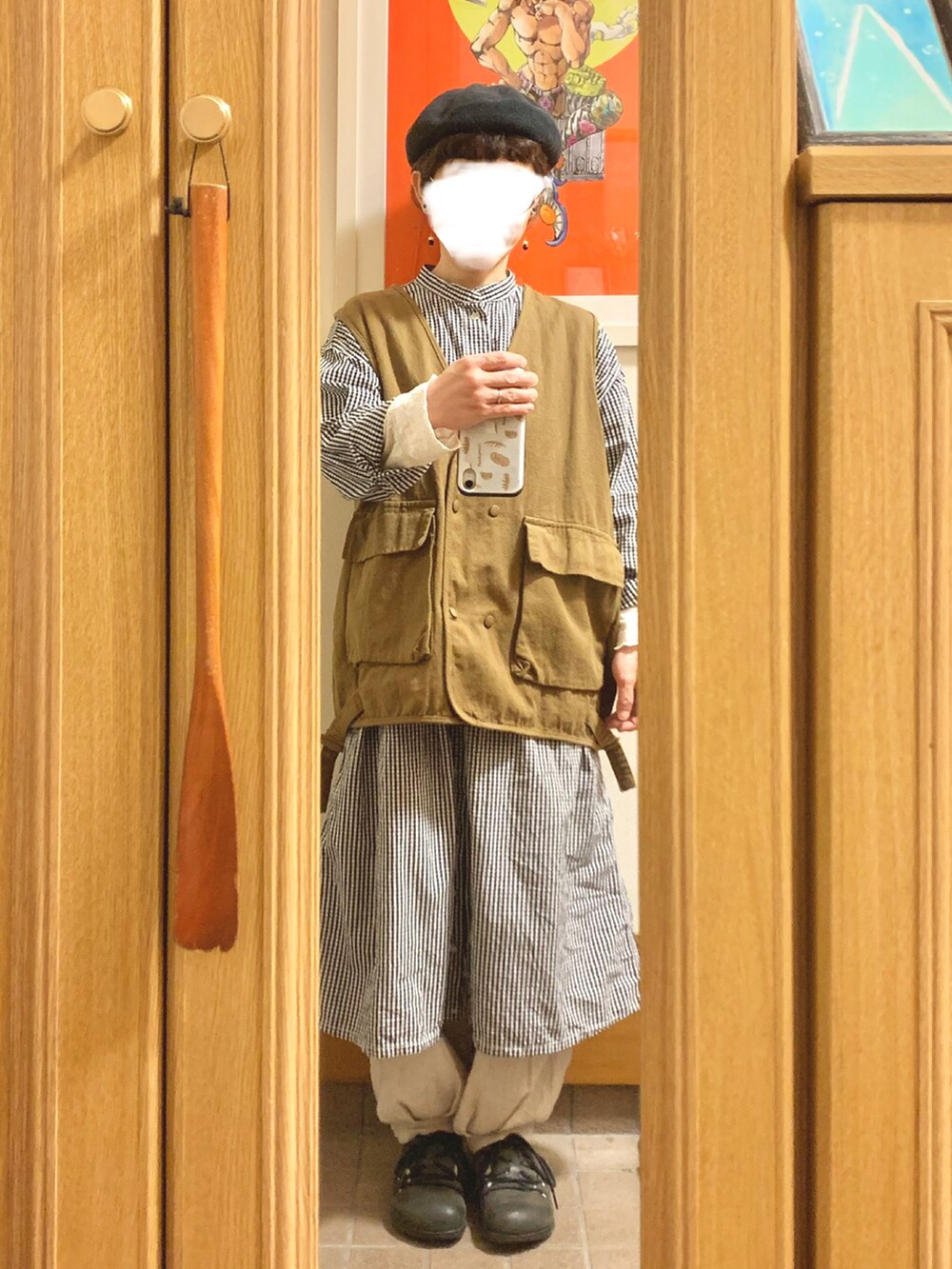 「昨日のコーデ、昨日の服、ベレー帽、ギンガムチェック、古着、モノトーンコーデ、モンタナ」｜「作家メイドのアイテム（ベスト、その他）」を使った、まっきさん（レディース・149cm）の春コーディネートの3枚目の写真