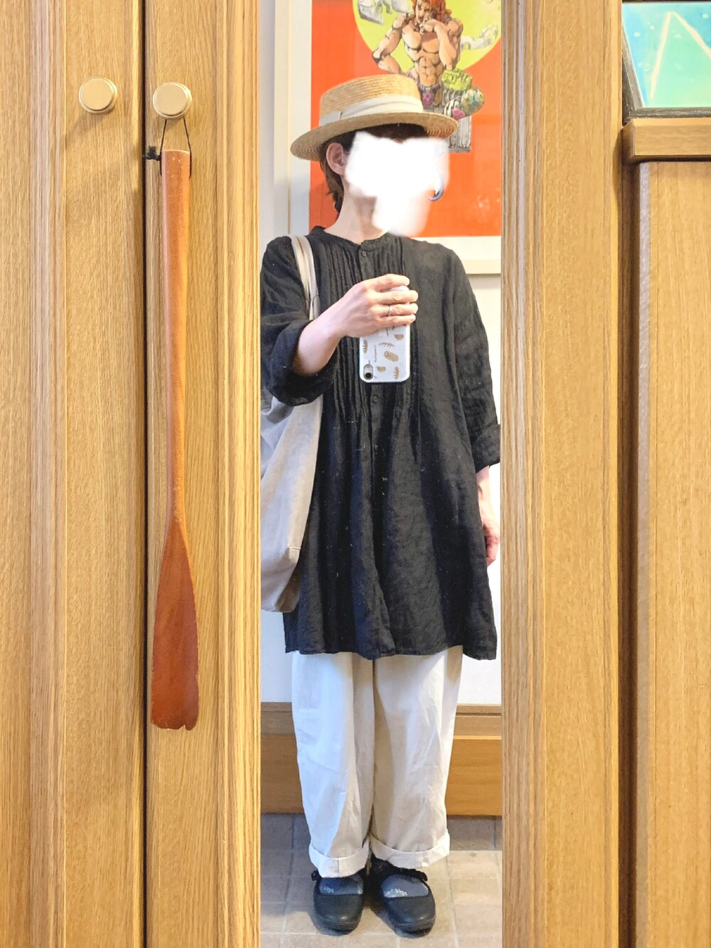 「今日のコーデ、今日の服、ゆるコーデ、モノトーンコーデ、古着」｜「14+の麦ブレードカンカン帽（ハット、ブラック系）」を使った、まっきさん（レディース・149cm）の夏コーディネートの2枚目の写真