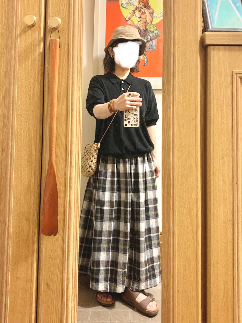 「昨日のコーデ、昨日の服、ポロシャツ、古着、ビルケンシュトックミラノ」｜「SUN VALLEYのアイテム（スカート、ブラウン系）」を使った、まっきさん（レディース・150cm）の夏コーディネートの2枚目の写真