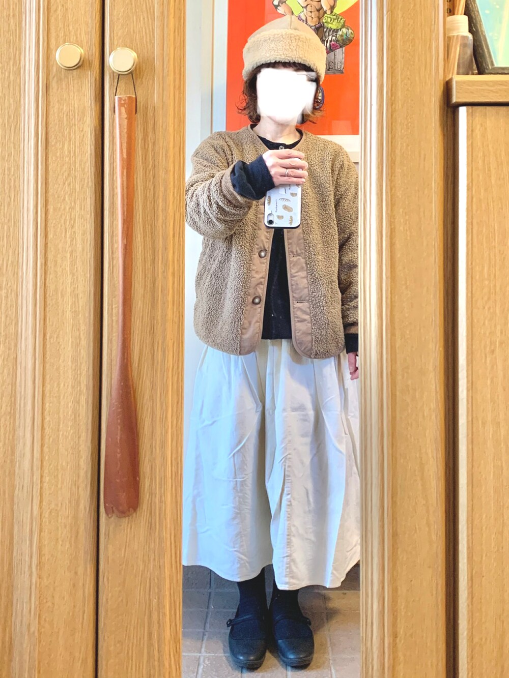 「昨日のコーデ、古着、リメイク古着」｜「作家メイドのアイテム（帽子、ベージュ系）」を使った、まっきさん（レディース・149cm）の冬コーディネートの4枚目の写真
