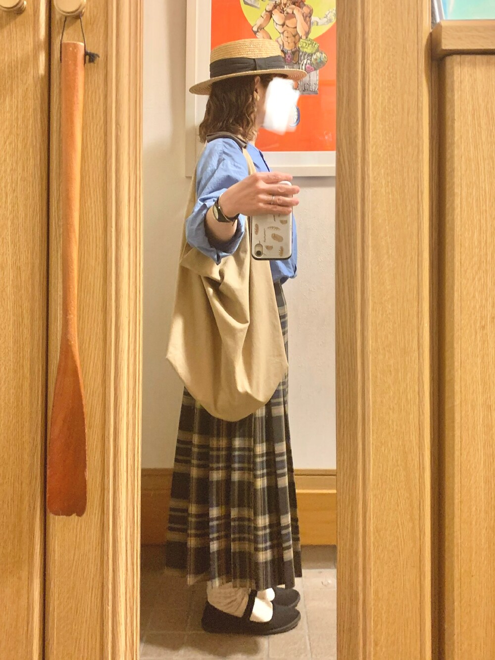 「昨日のコーデ、昨日の服、麦わら帽子、チェックスカート、古着」｜「14+の麦ブレードカンカン帽（ハット、ブラック系）」を使った、まっきさん（レディース・149cm）の春コーディネートの3枚目の写真