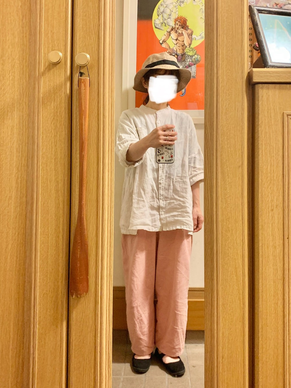 「昨日のコーデ、昨日の服、リネンシャツ、シンプルコーデ」｜「ORCIVALの【ORCIVAL/オーシバル】Raffia Like PE HAT #RC-7146RLP（ハット、ベージュ系）」を使った、まっきさん（レディース・150cm）の夏コーディネートの2枚目の写真