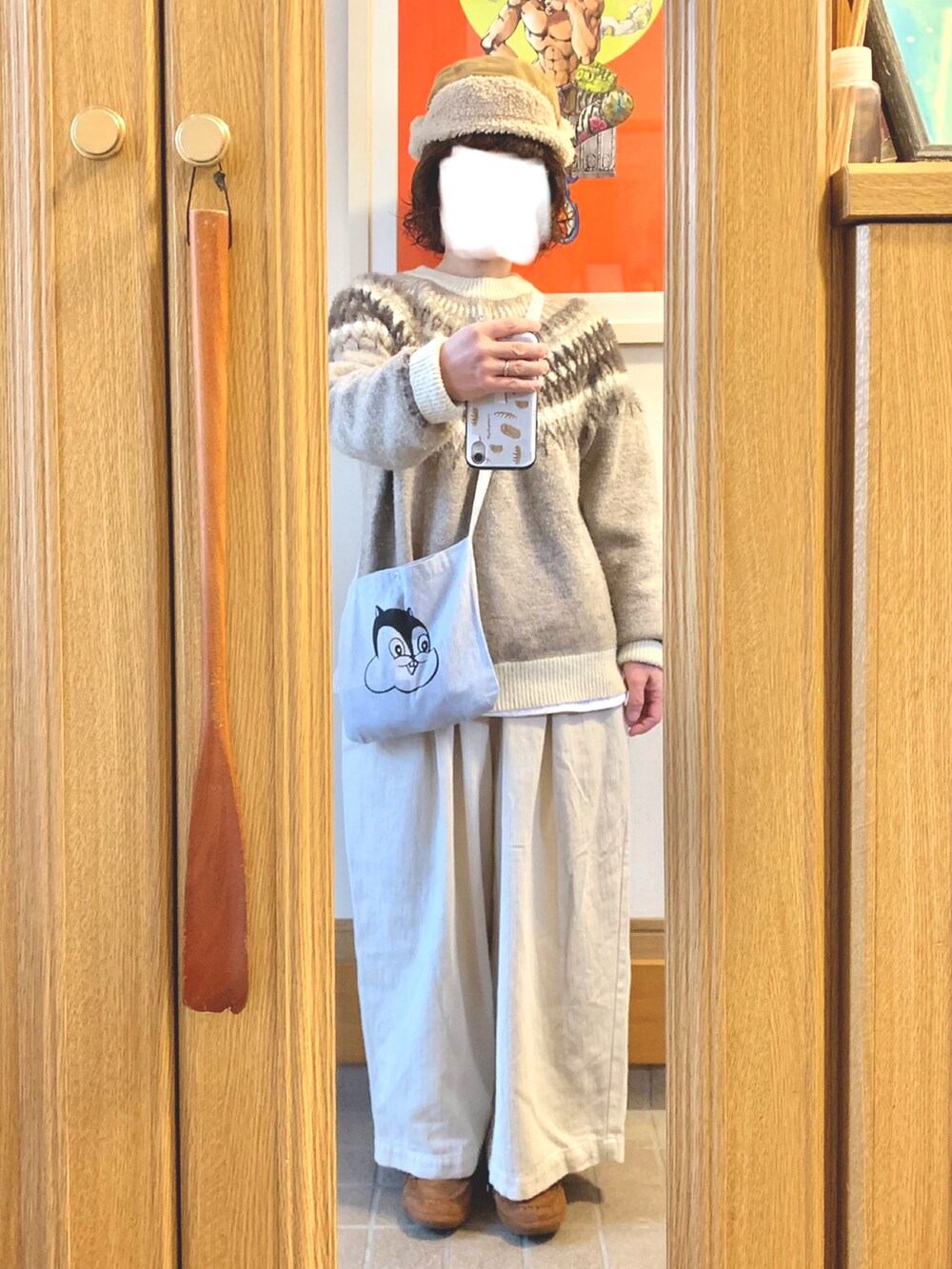 「昨日のコーデ、ワントーンコーデ」｜「14+のアイテム（帽子、ベージュ系）」を使った、まっきさん（レディース・149cm）の秋コーディネートの2枚目の写真