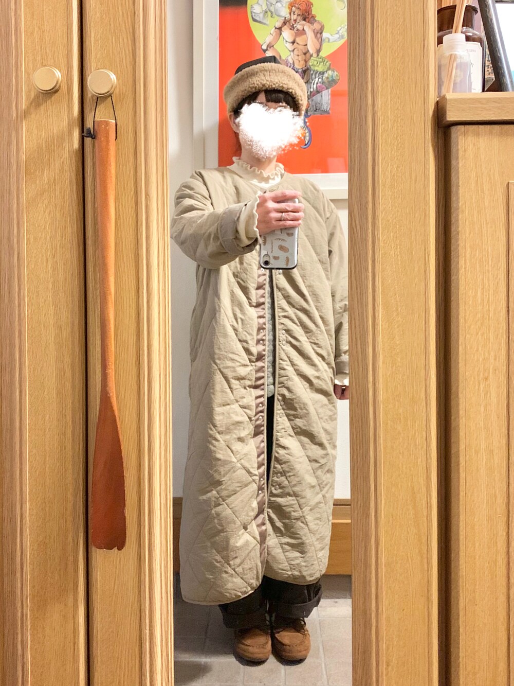 「今日のコーデ、今日の服、ボアハット、ボアキャップ、モカシン、キルティング、ベスト」｜「SUN VALLEYのアイテム（ベスト、ベージュ系）」を使った、まっきさん（レディース・149cm）の冬コーディネートの4枚目の写真