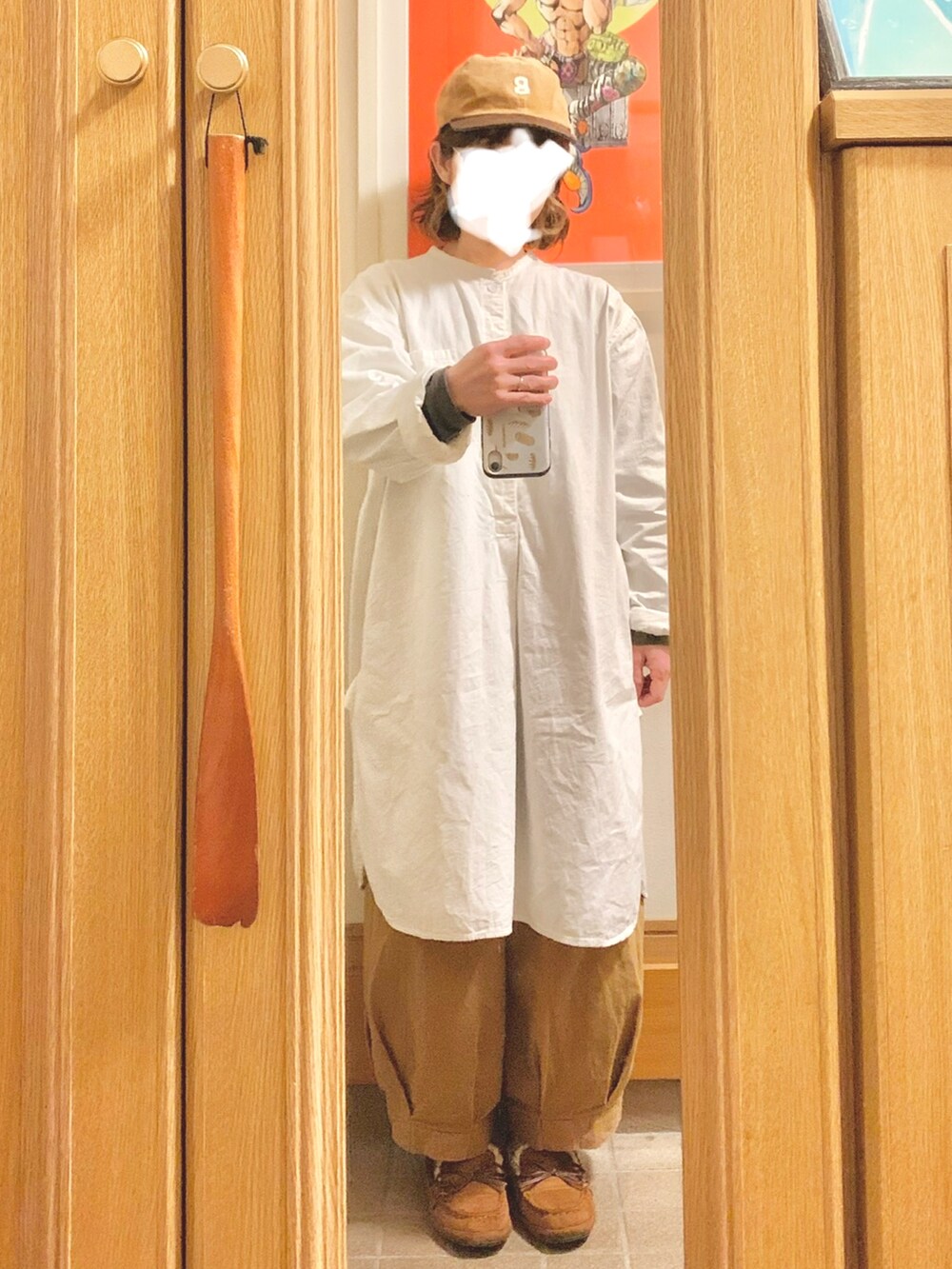 「今日のコーデ、今日の服、リメイク古着、古着、ゆるコーデ、キャップ」｜「マルシェ購入品のアイテム（キャップ、ブラウン系）」を使った、まっきさん（レディース・149cm）の冬コーディネートの4枚目の写真