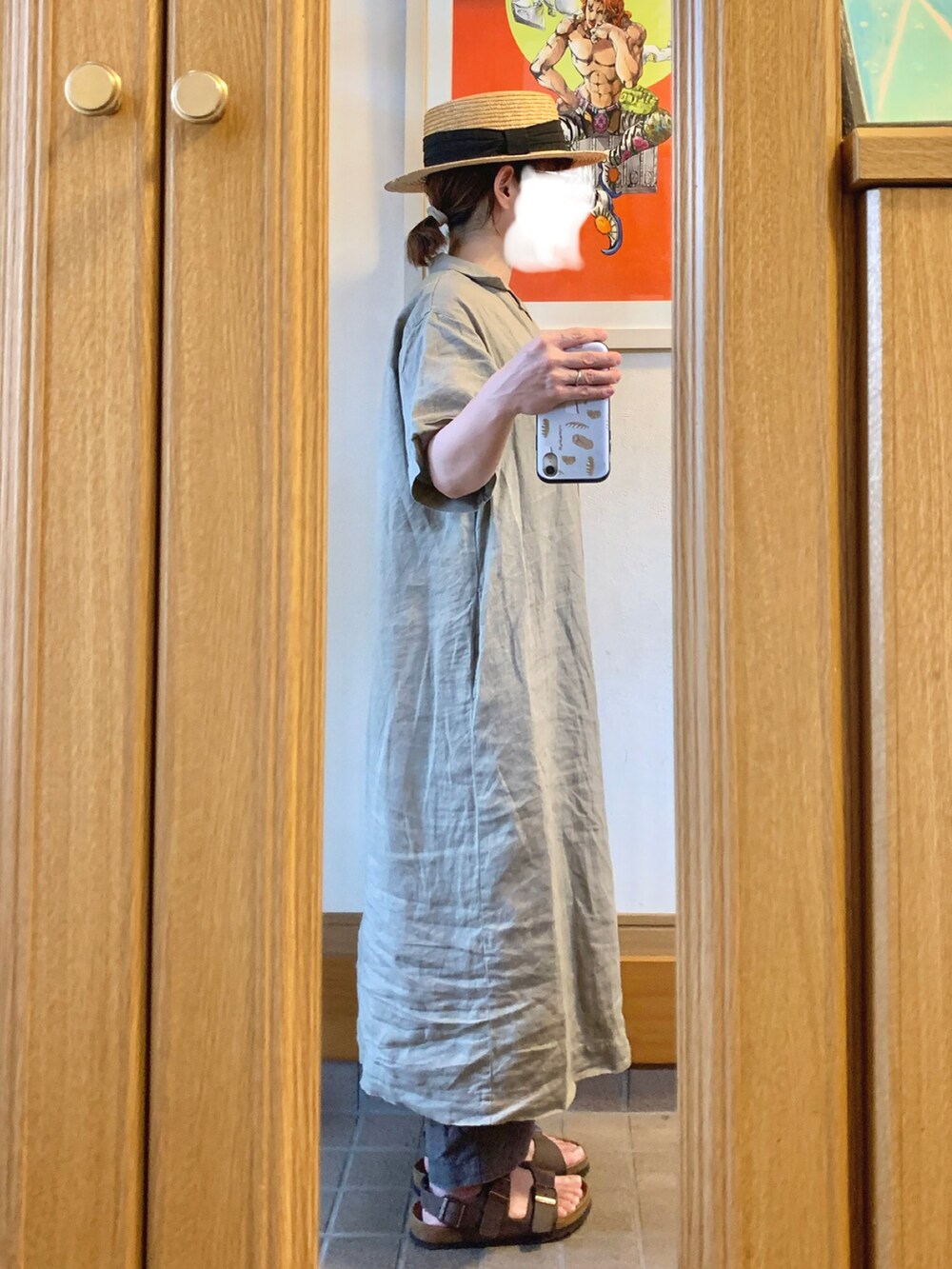 「昨日のコーデ、昨日の服、麦わら帽子、開襟シャツワンピース、ワントーンコーデ、茶色」｜「無印良品のアイテム（シャツワンピース、ベージュ系）」を使った、まっきさん（レディース・149cm）の秋コーディネートの3枚目の写真