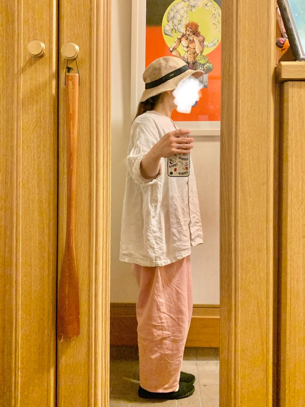 「昨日のコーデ、昨日の服、リネンシャツ、シンプルコーデ」｜「ORCIVALの【ORCIVAL/オーシバル】Raffia Like PE HAT #RC-7146RLP（ハット、ベージュ系）」を使った、まっきさん（レディース・150cm）の夏コーディネートの3枚目の写真