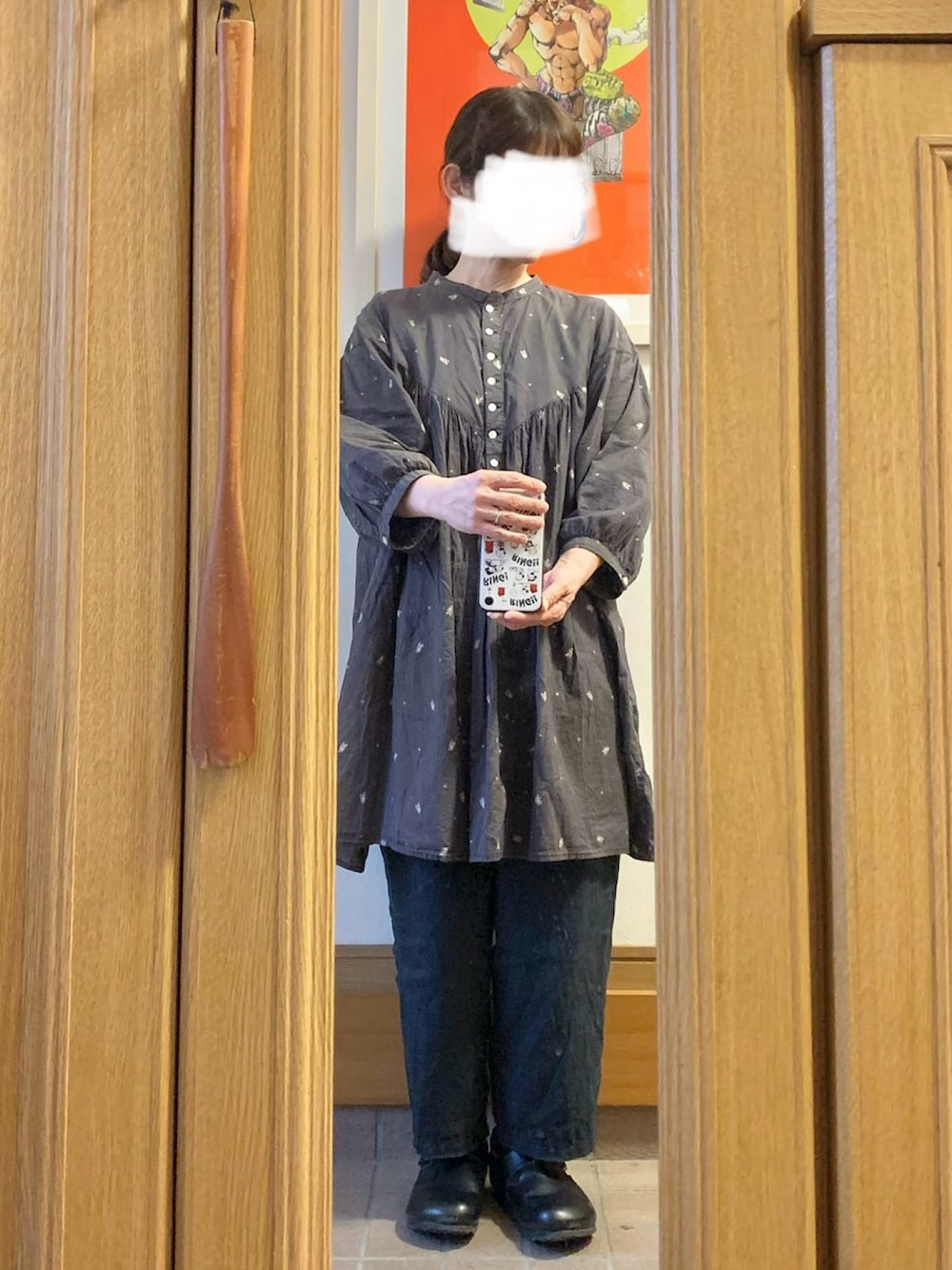 「昨日の服、昨日のコーデ、シンプルコーデ」｜「studio CLIPのアイテム（チュニック、グレー系）」を使った、まっきさん（レディース・150cm）の春コーディネートの2枚目の写真